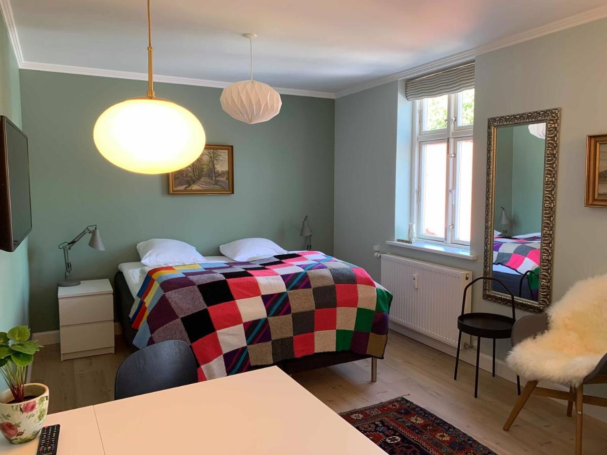 Glamsbjerghus Aparthotel Екстериор снимка