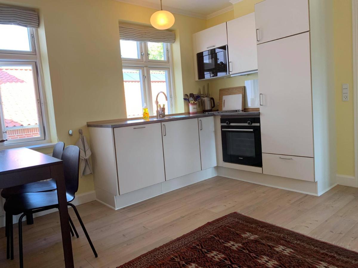 Glamsbjerghus Aparthotel Екстериор снимка
